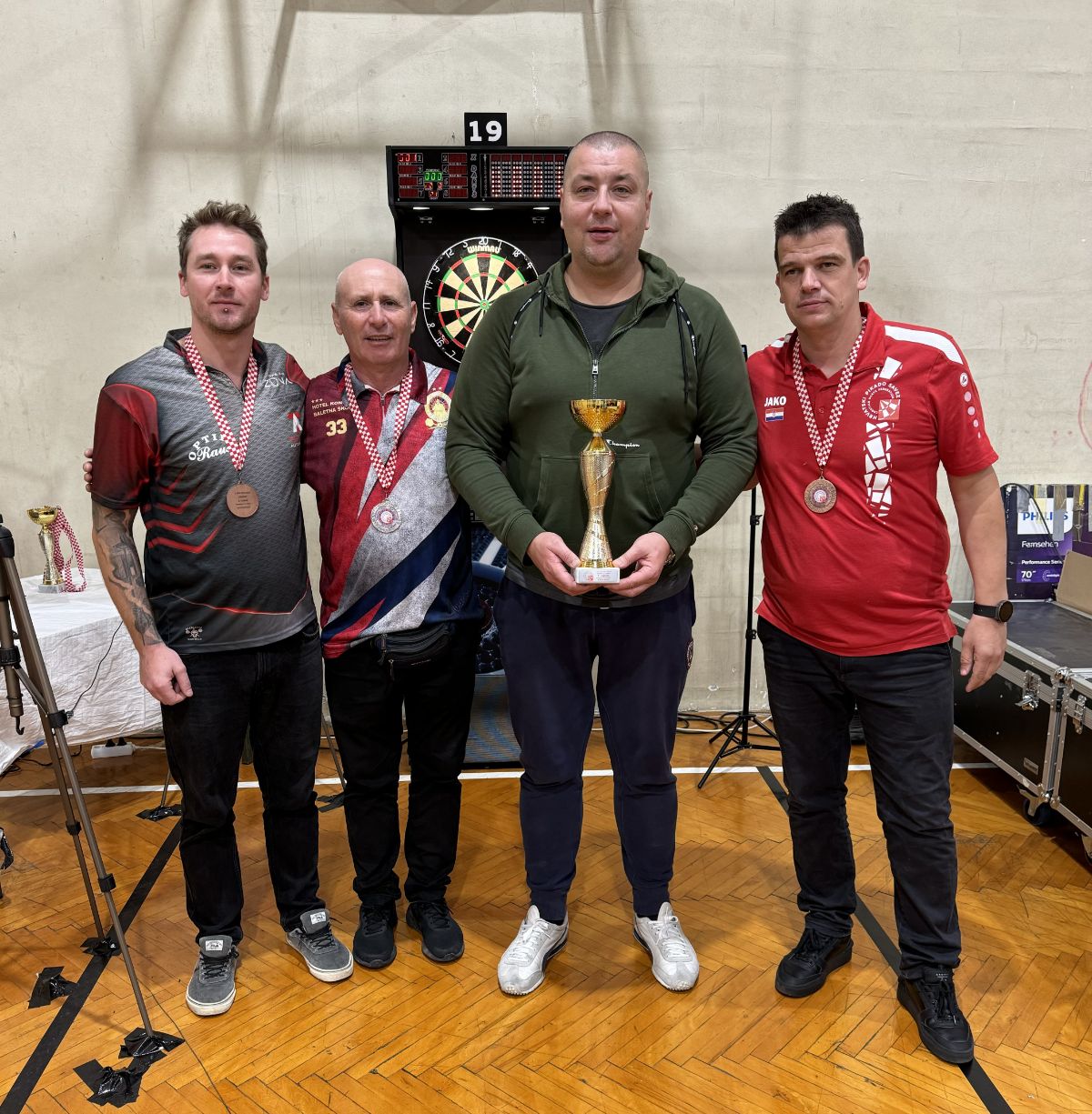 00000866 2 t m 00000866 2 t m