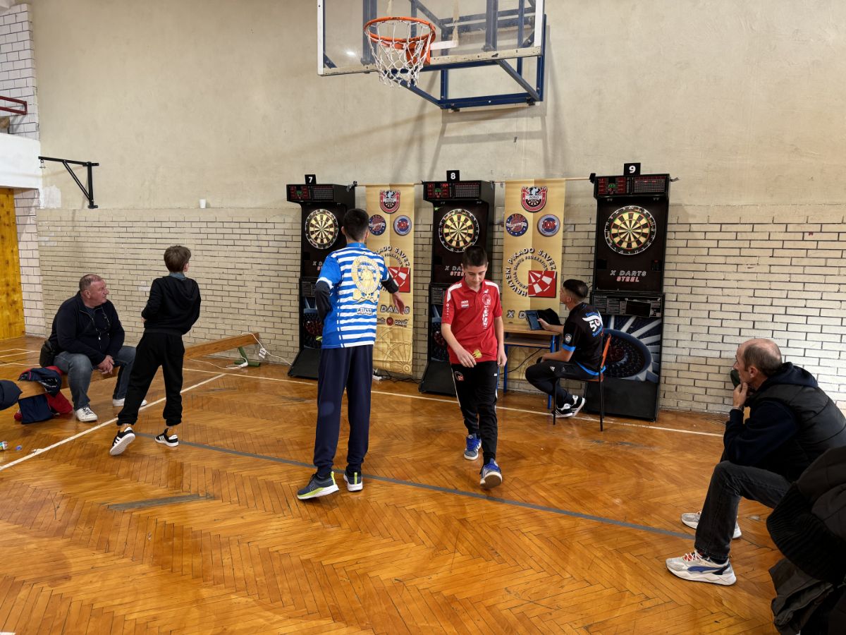 00000869 juniori 1 00000869 juniori 1