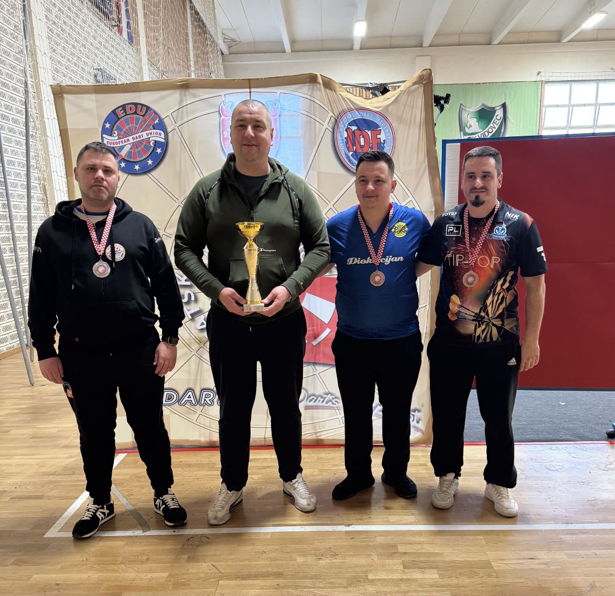 00001162 m k 1 00001162 m k 1